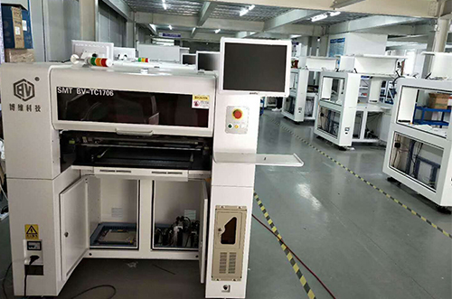 溫州客戶SMT設(shè)備專車送貨，貨到上門安裝調(diào)試